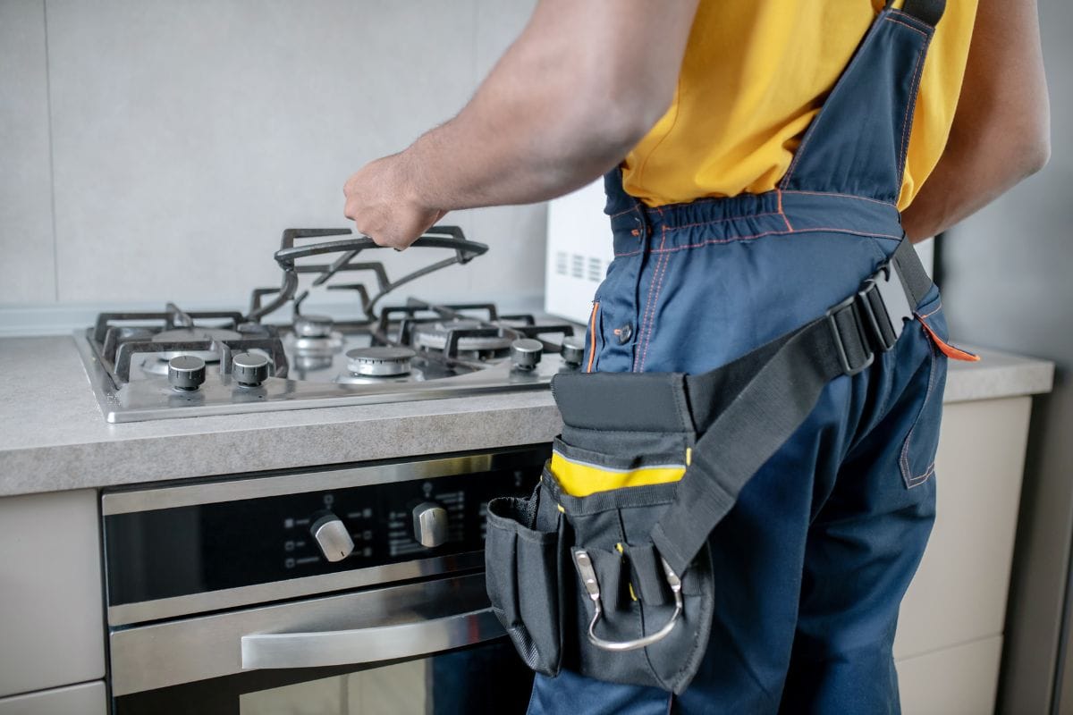 Gas stove repair service